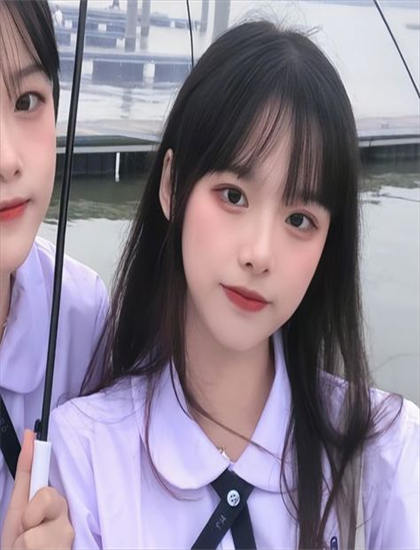 表演艺术解析：《完美的他人》的群像表演的整体效果与个体特色 感受表演的情感力量